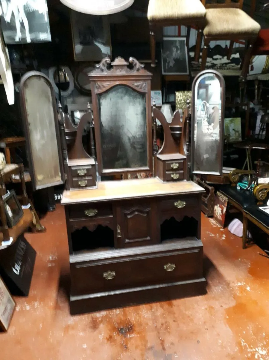 Victorian Triple Mirror Dressing Table - Image 4