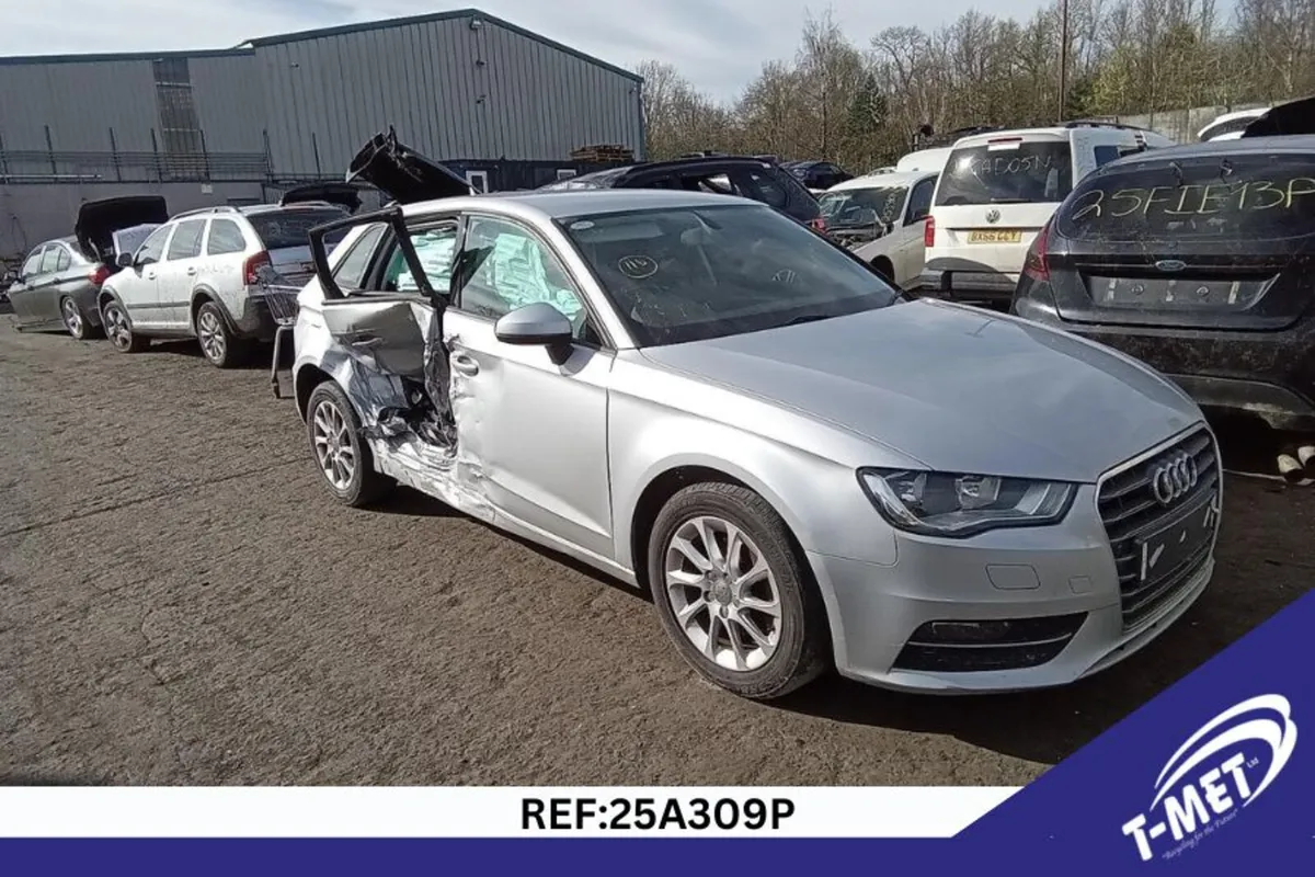 2014 AUDI A3 BREAKING FOR PARTS - Image 3