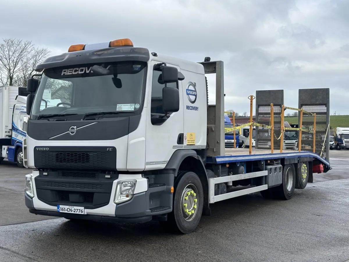 2016 VOLVO FE 320 BEAVERTAIL 26 TONNE 6X2 - Image 3