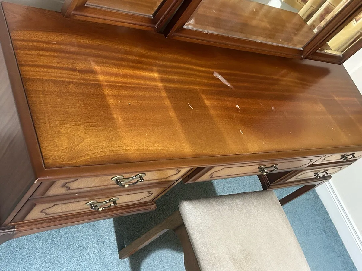 Dressing Table with Mirror and Stool - Image 4