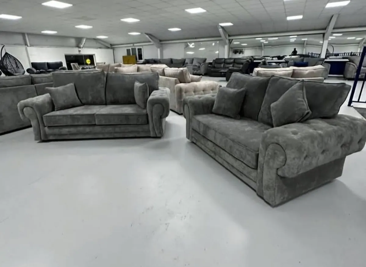 😍all new Verona suite with free delivery 😍 - Image 2