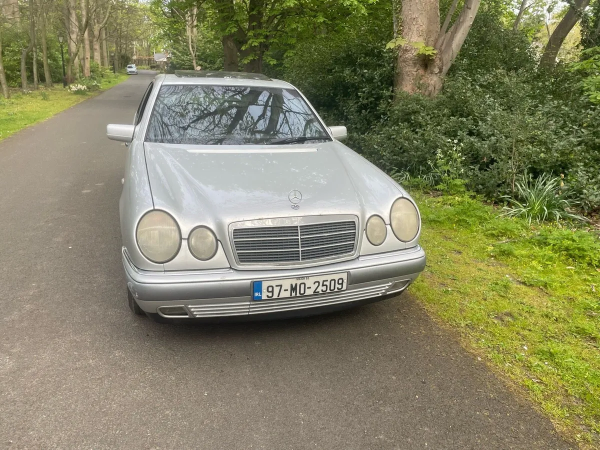 Mercedes E230 Irish Car - Image 3