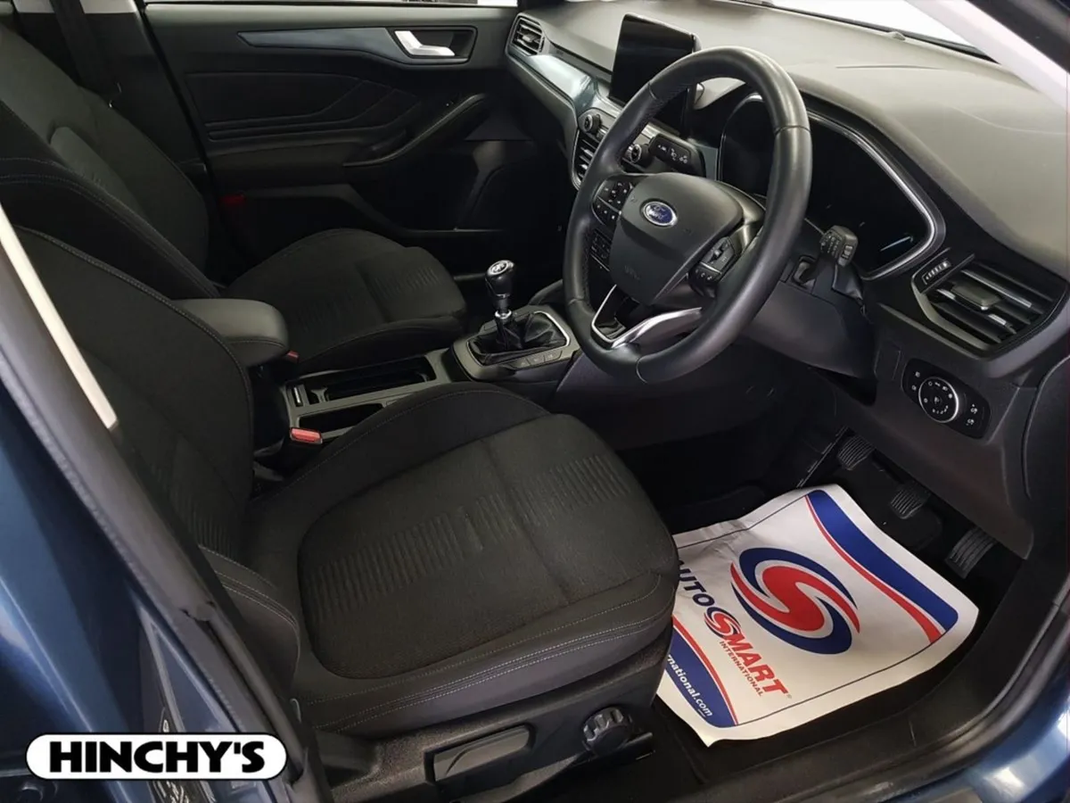 Ford Focus 1.0t Ecoboost Hybrid 125PS Active - Image 3