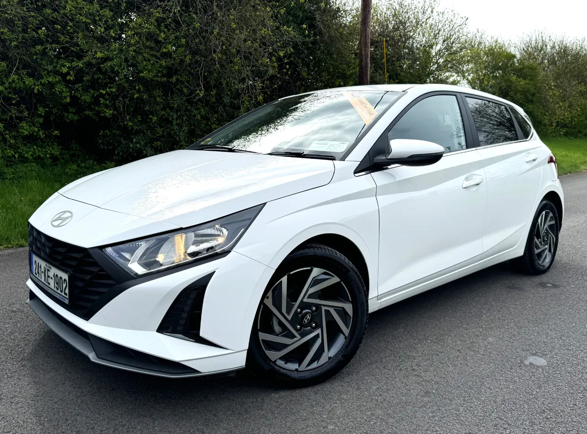 HYUNDAI i20 DELUXE PLUS - Image 2