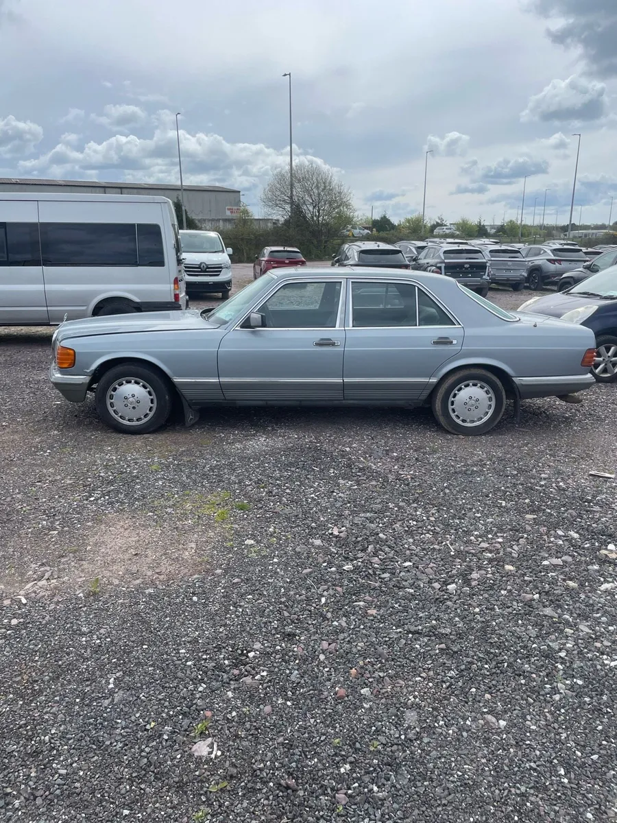 Mercedes 280 SE - Image 4