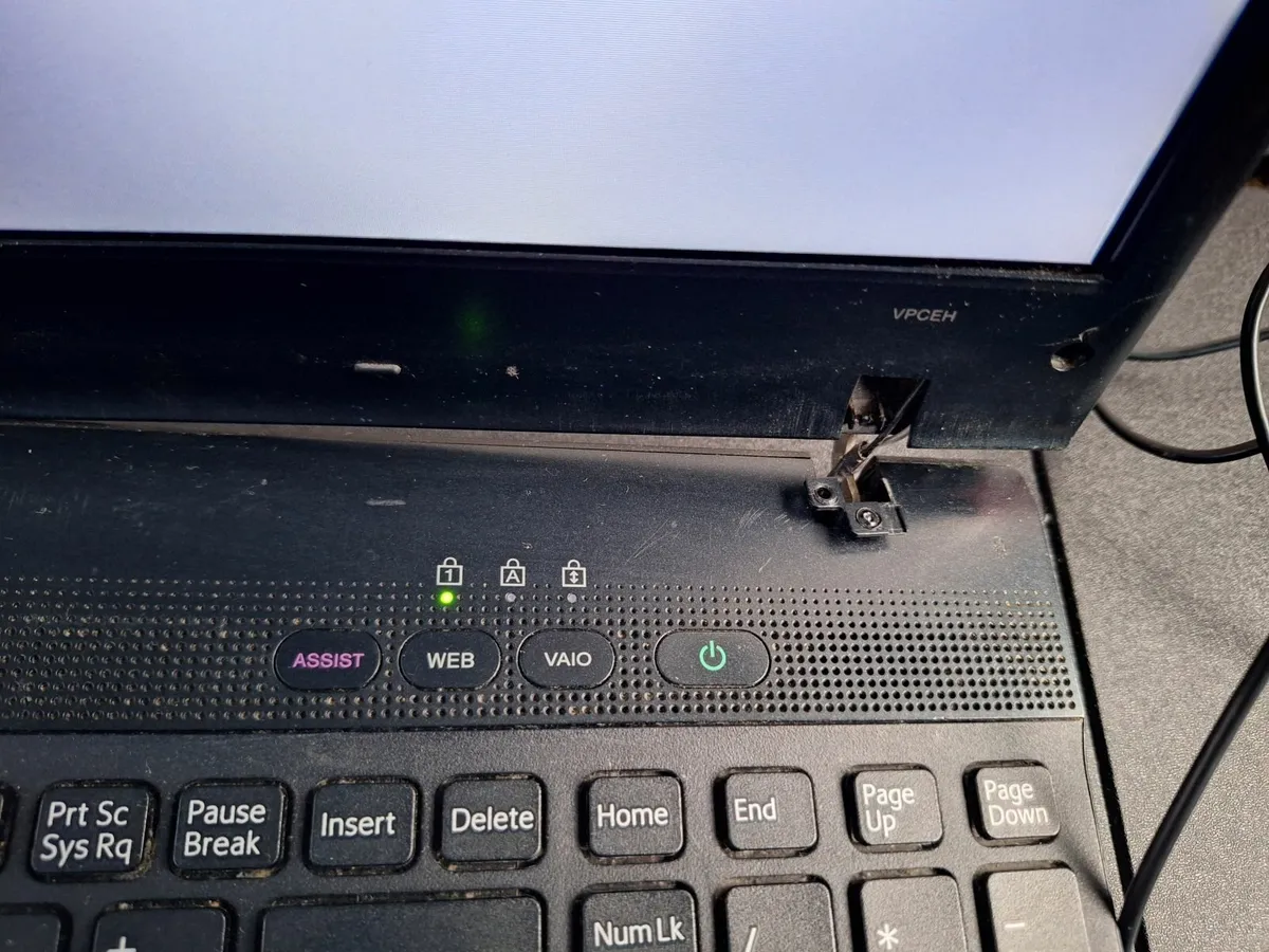 Laptop Sony Vaio - Image 3