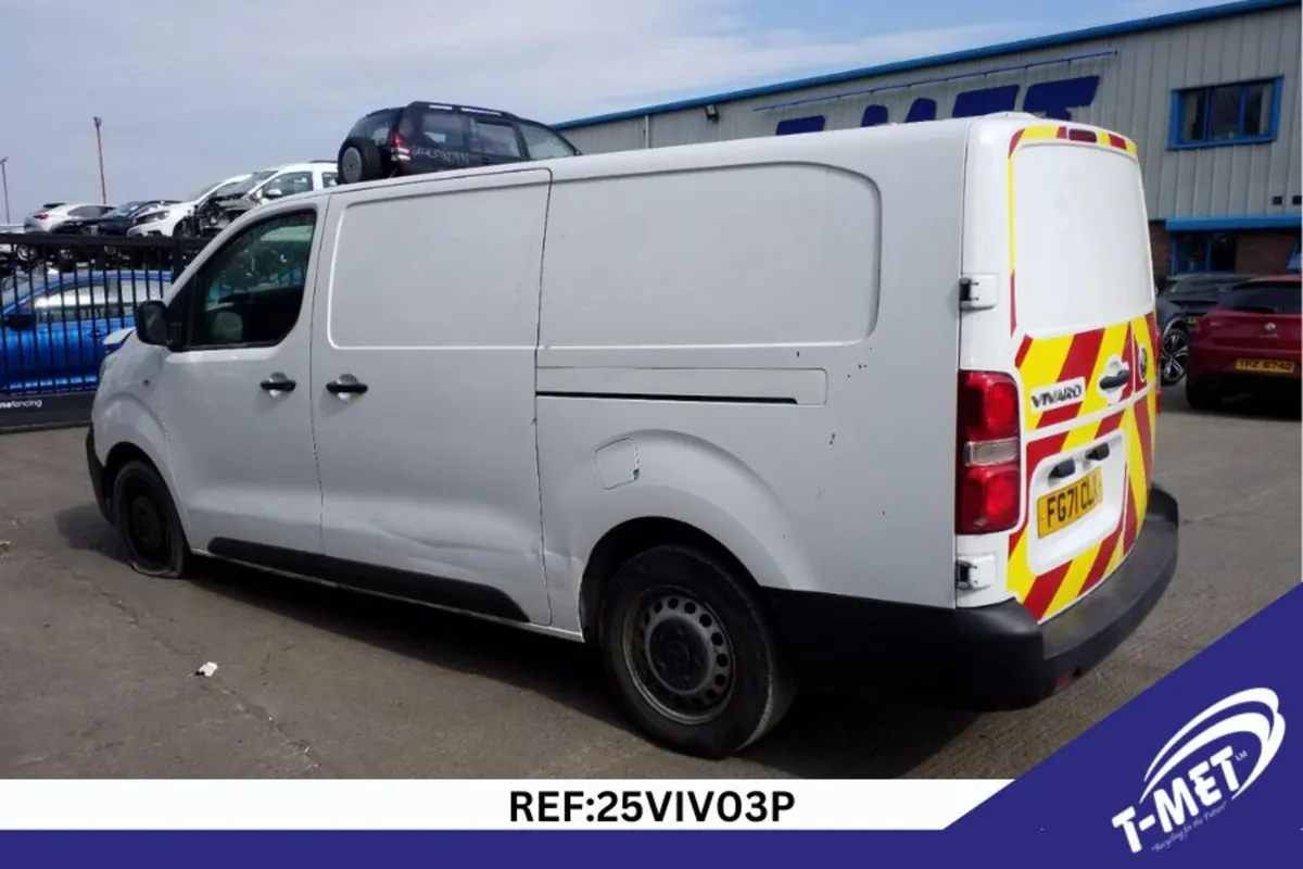 2021 VAUXHALL VIVARO BREAKING FOR PARTS - Image 1