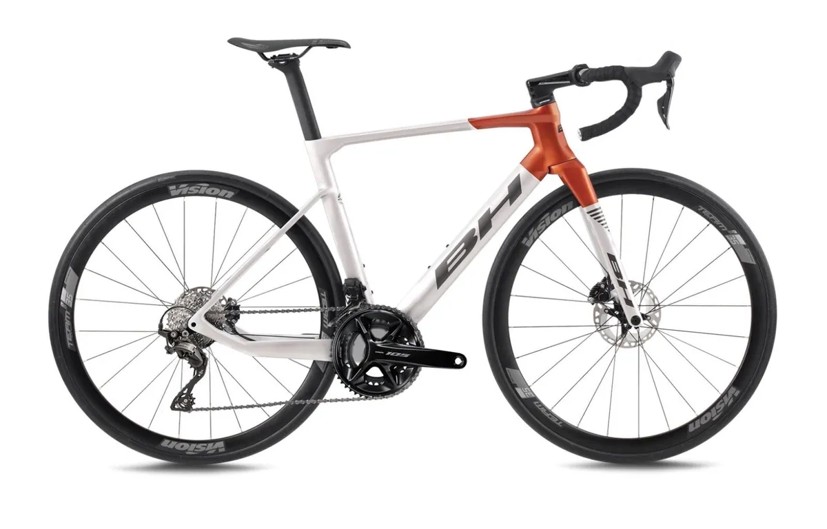 Free Delivery - BH RS1 3.0 Aero Road Bike - Image 3