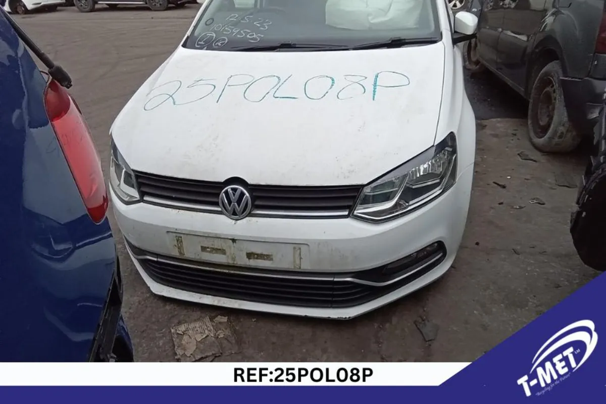 2014 VOLKSWAGEN POLO BREAKING FOR PARTS - Image 4