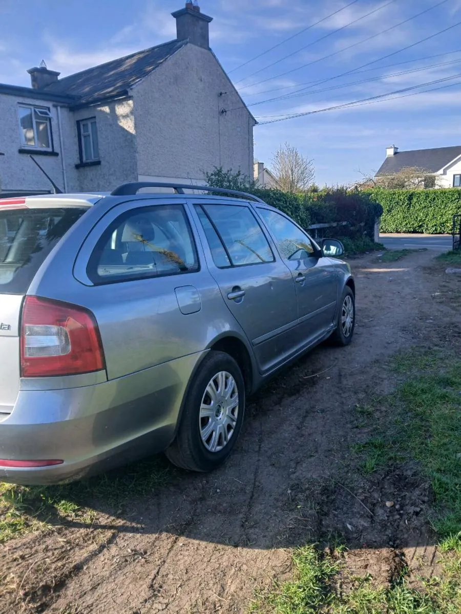 skoda octavia 1.6 diesel nct may 2025 good conditi - Image 4