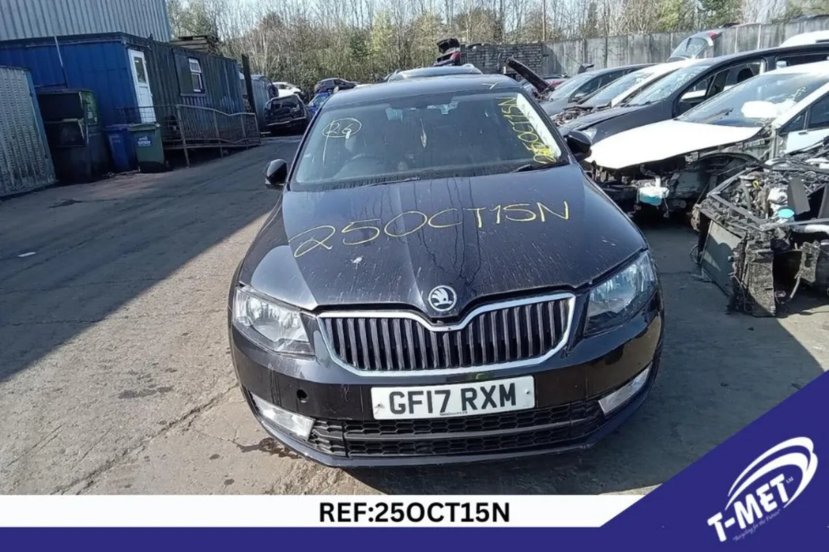 2017 SKODA OCTAVIA BREAKING FOR PARTS - Image 2