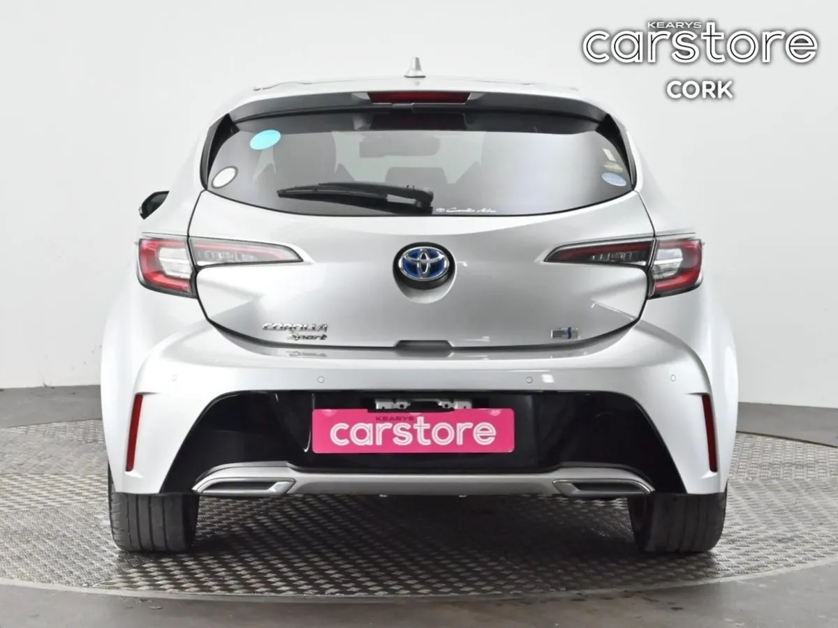 Toyota Corolla 1.8 Hybrid Auto - Image 4