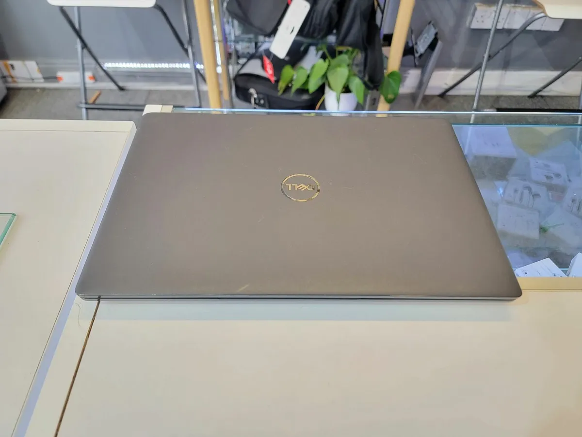 DELL LATITUDE 3410 | i5-10210U | 16GB RAM | 256GB - Image 3