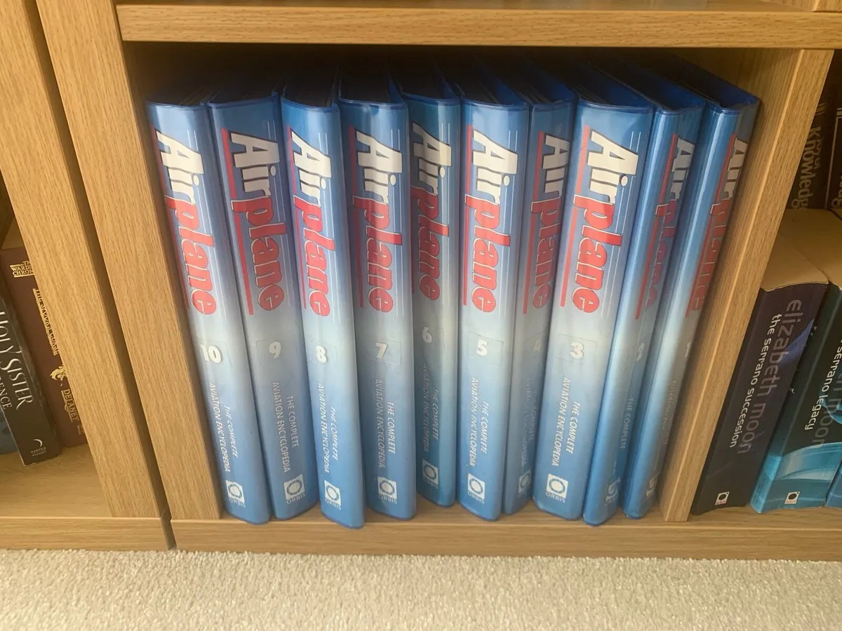 Aeroplane Airplane Encyclopaedia - Image 1