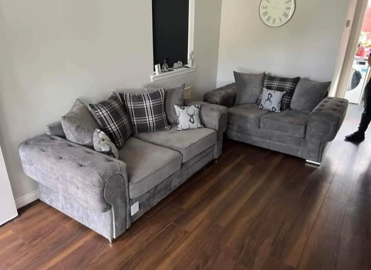 Verona Sofa Sets free delivery - Image 4