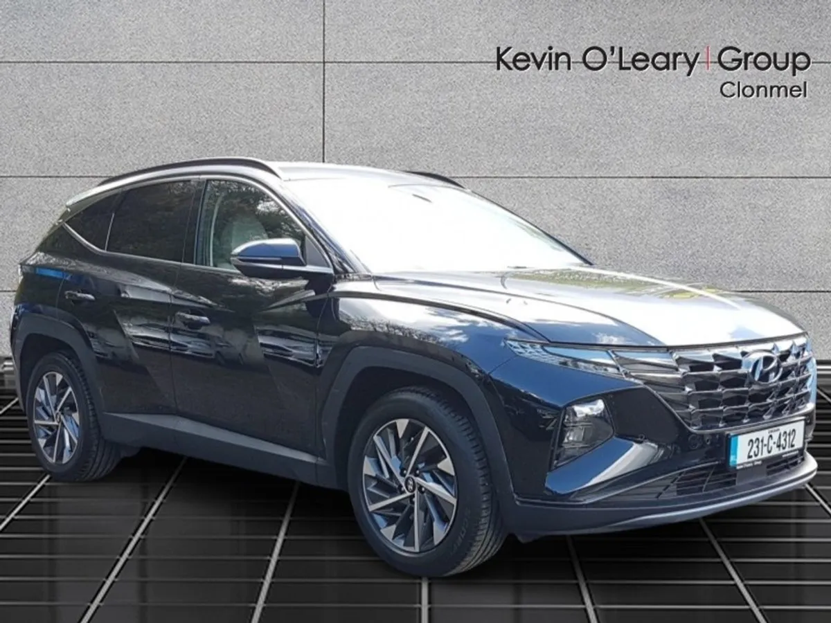 Hyundai Tucson 2WD Executive Plus - Image 1