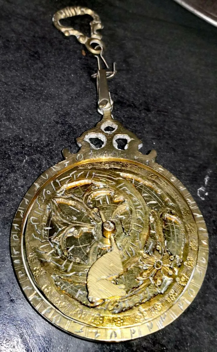Rare Heavy brass astrolabe - Image 2