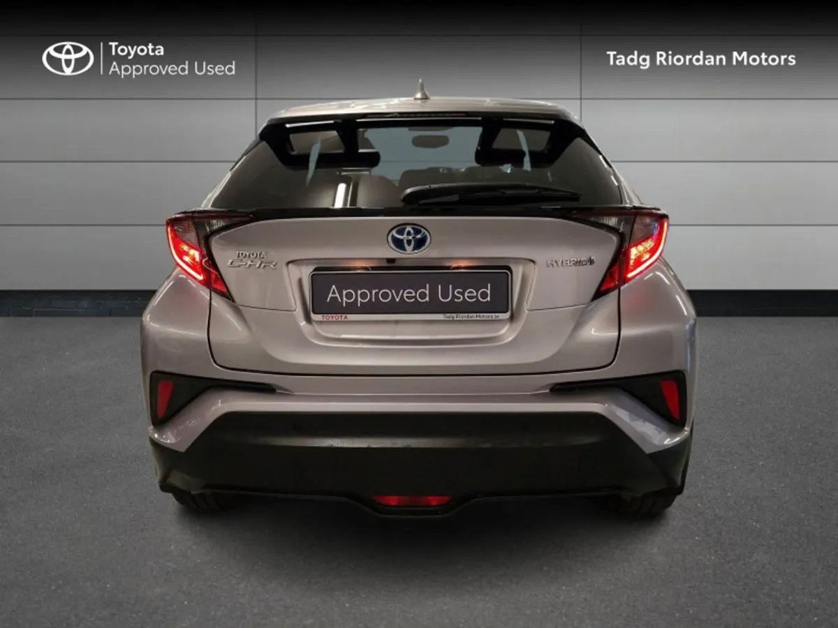 Toyota C-HR Hybrid Sport Mono - Image 4