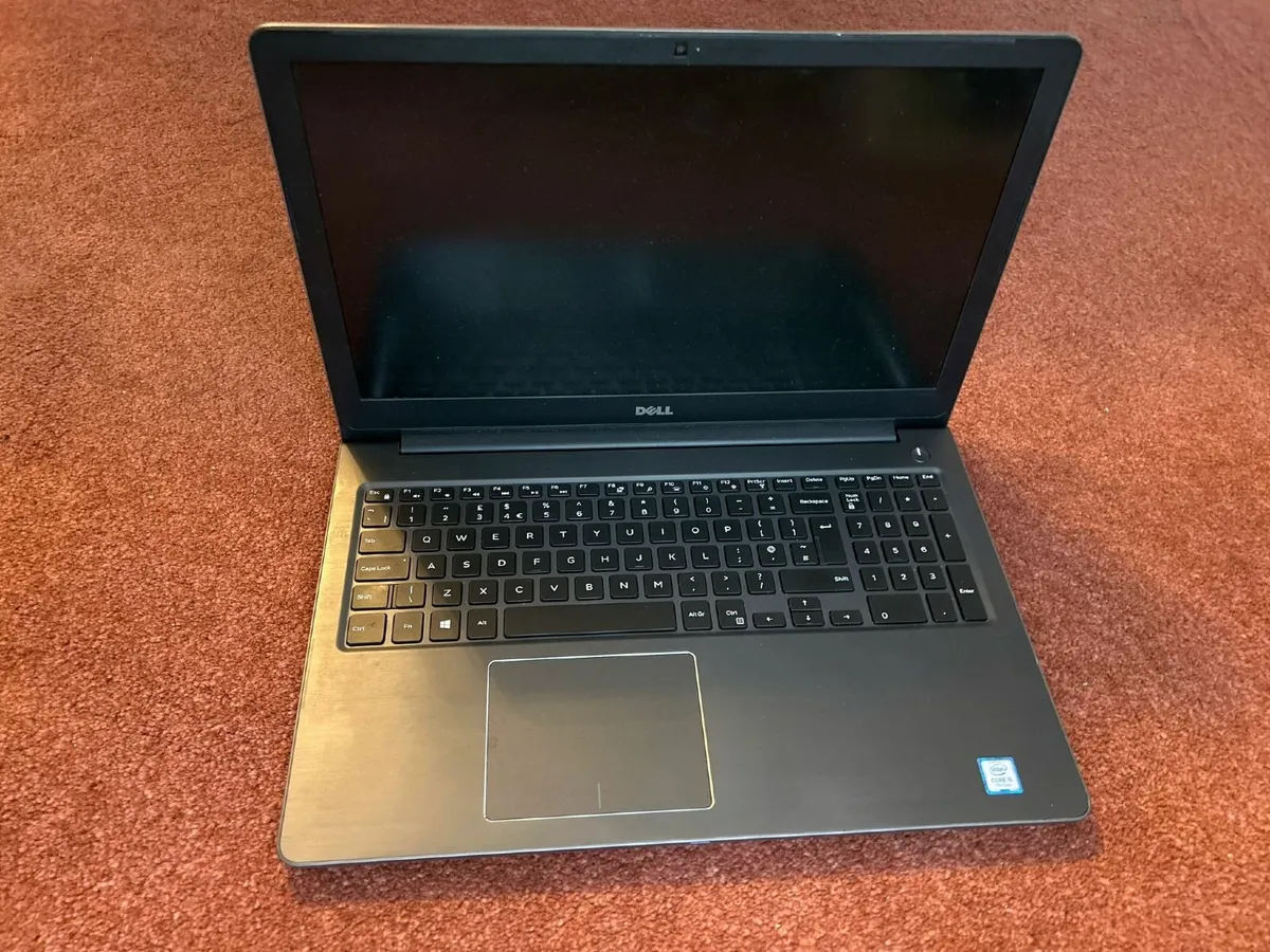 Dell Vostro 15 5568 - Image 2
