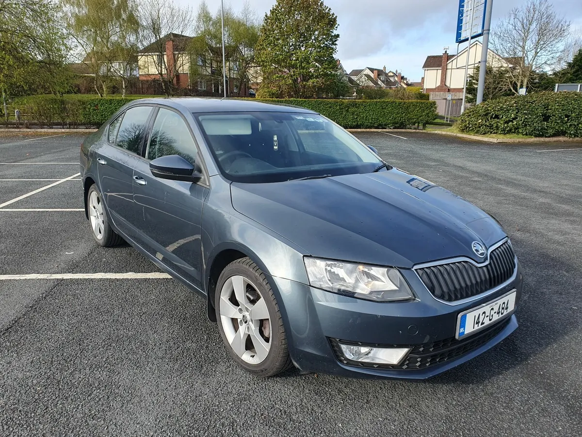 Skoda Octavia 2014 - Automatic - Image 1