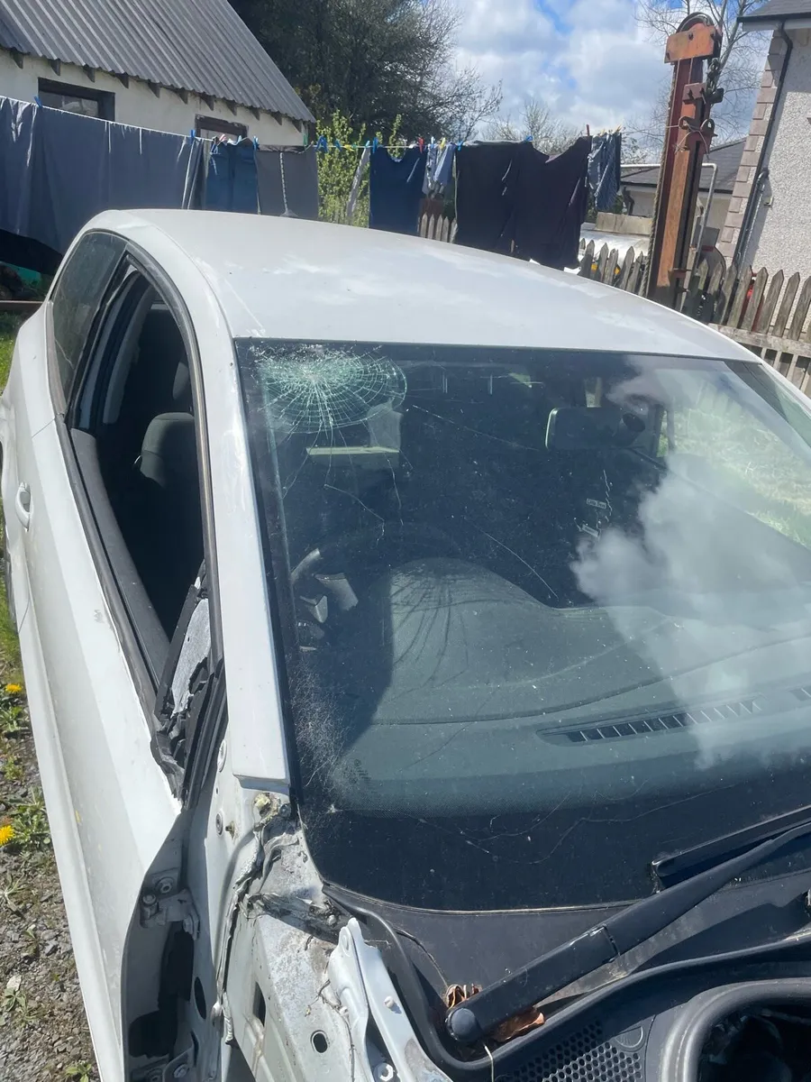 Vw polo 2014 all parts with it - Image 2