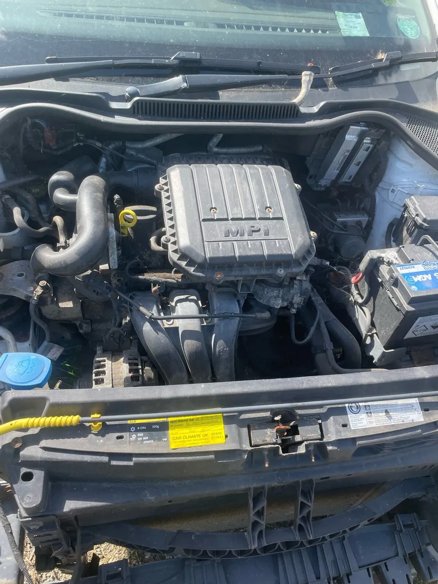 Vw polo 2014 all parts with it - Image 3