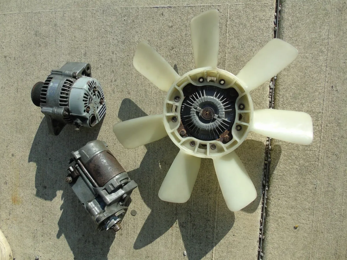 Toyota supra ma61 parts - Image 3