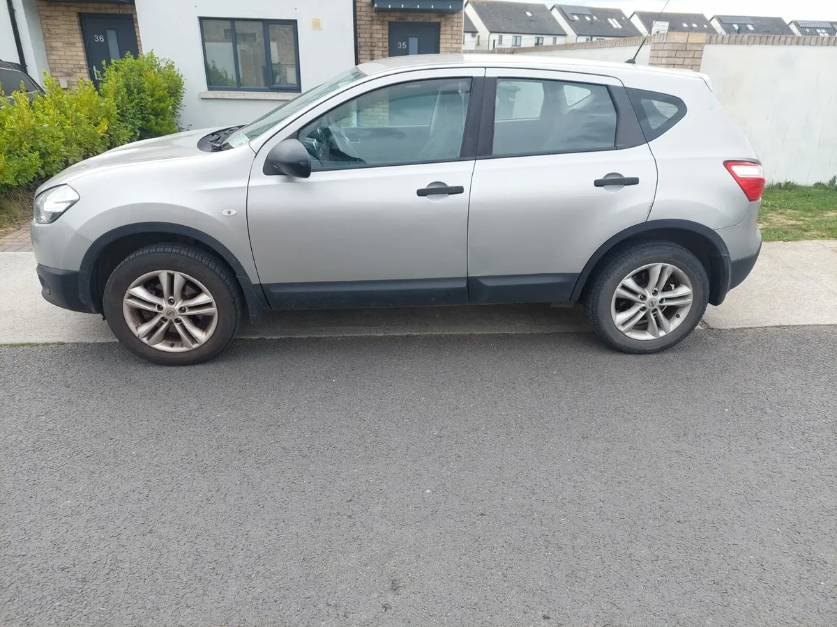 2012 Nissan Qashqai - Image 1