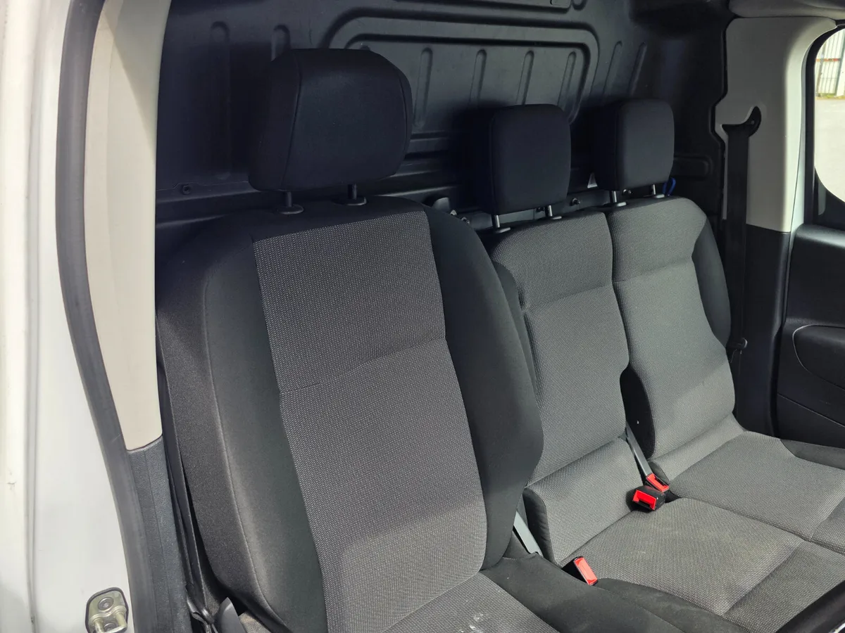 2021 Opel Combo 1.5 DIESEL L1H1 // VAT INVOICE - Image 3