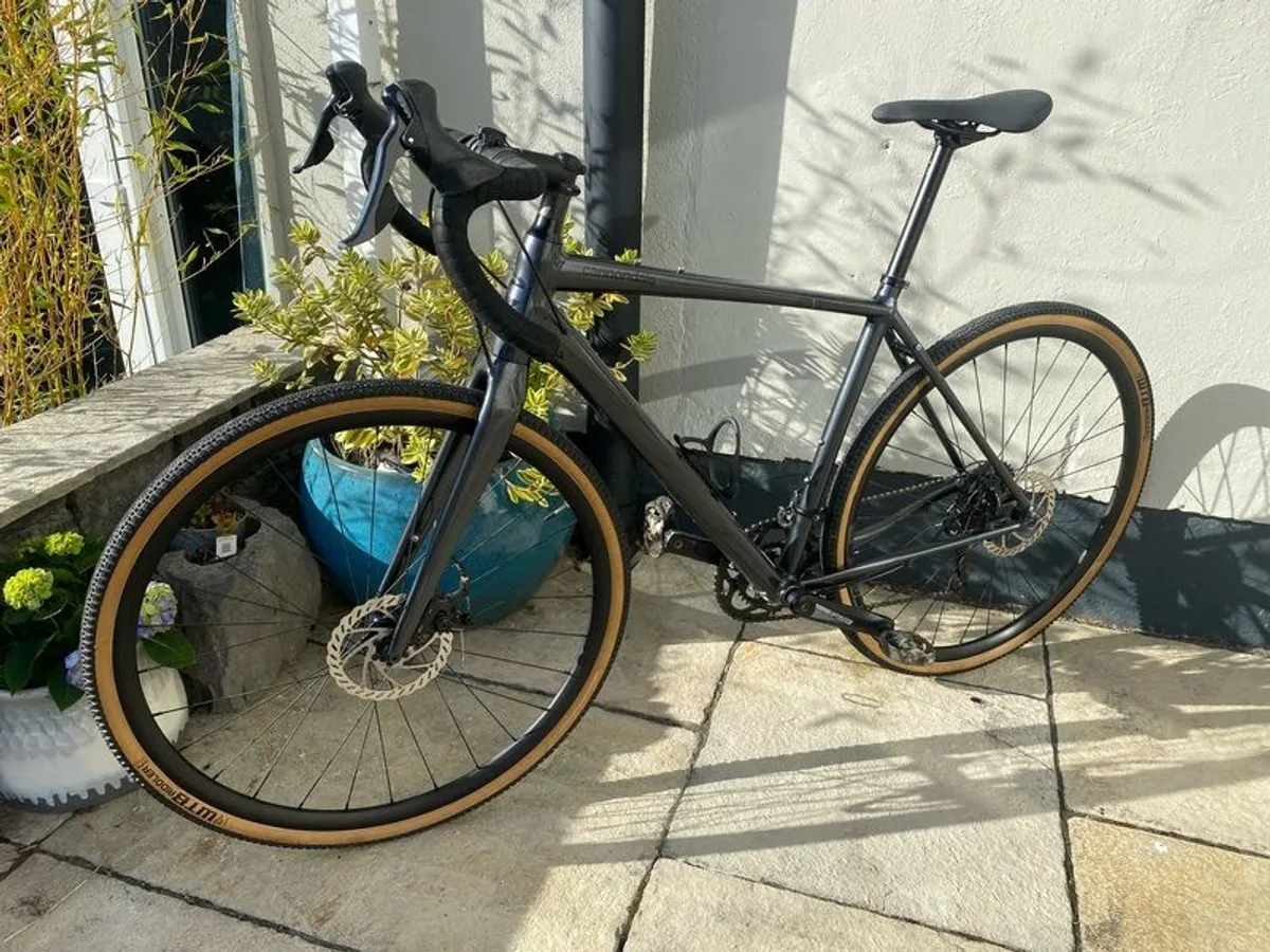 Cannondale Topstone Gravel Bike - Image 3