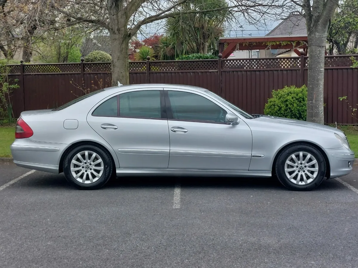 Mercedes E220 diesel Automatic  NEW NCT 2009 - Image 3