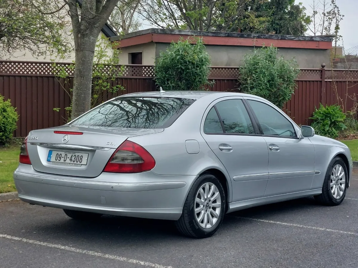Mercedes E220 diesel Automatic  NEW NCT 2009 - Image 4