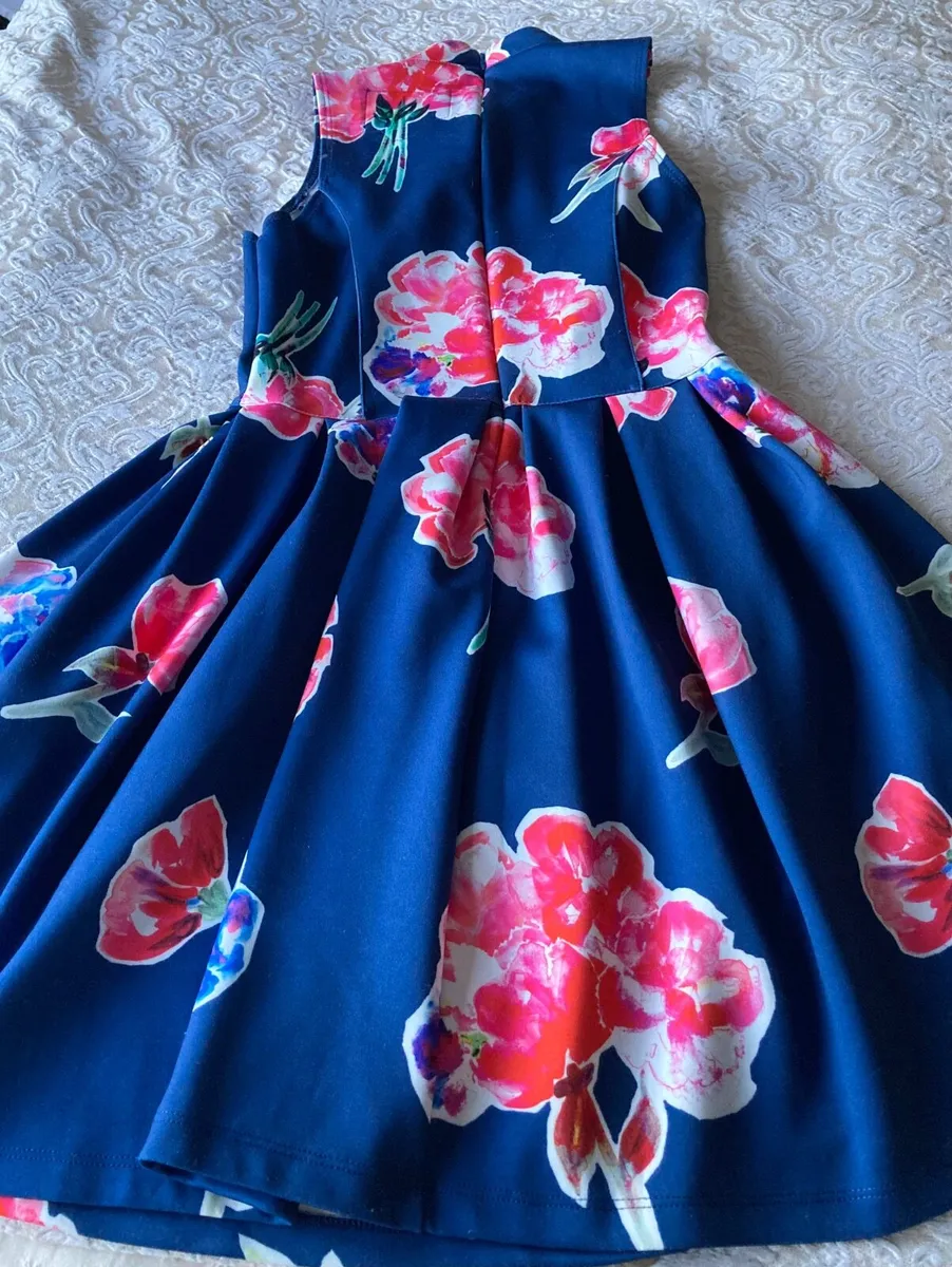 Dress - Image 4