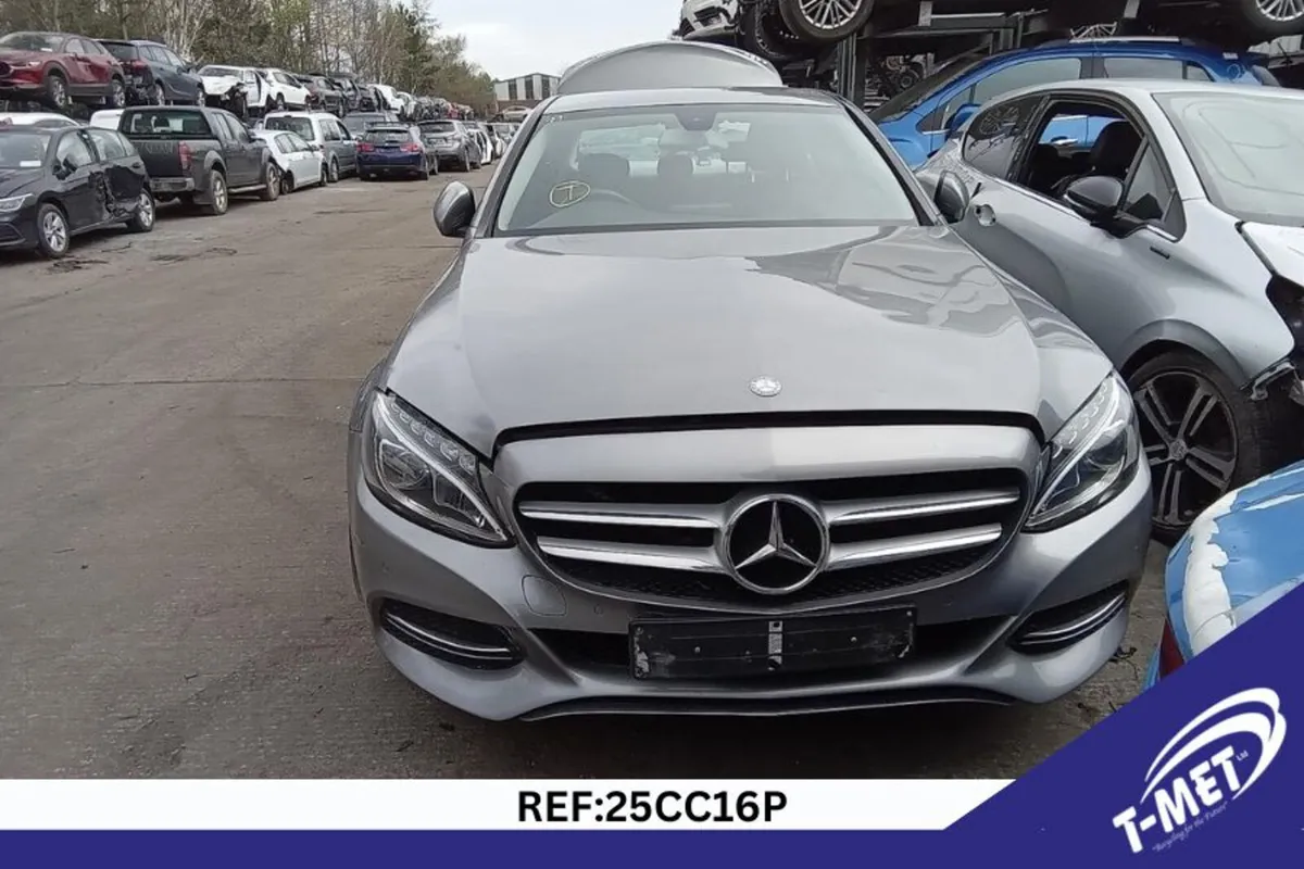 2014 MERCEDES C-CLASS BREAKING FOR PARTS - Image 2