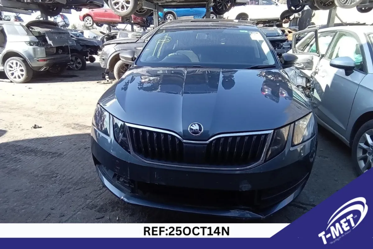 2017 SKODA OCTAVIA BREAKING FOR PARTS - Image 2