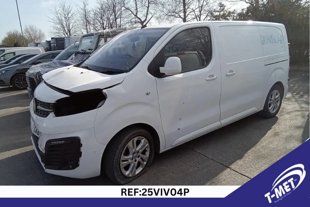 2019 VAUXHALL VIVARO BREAKING FOR PARTS - Image 4