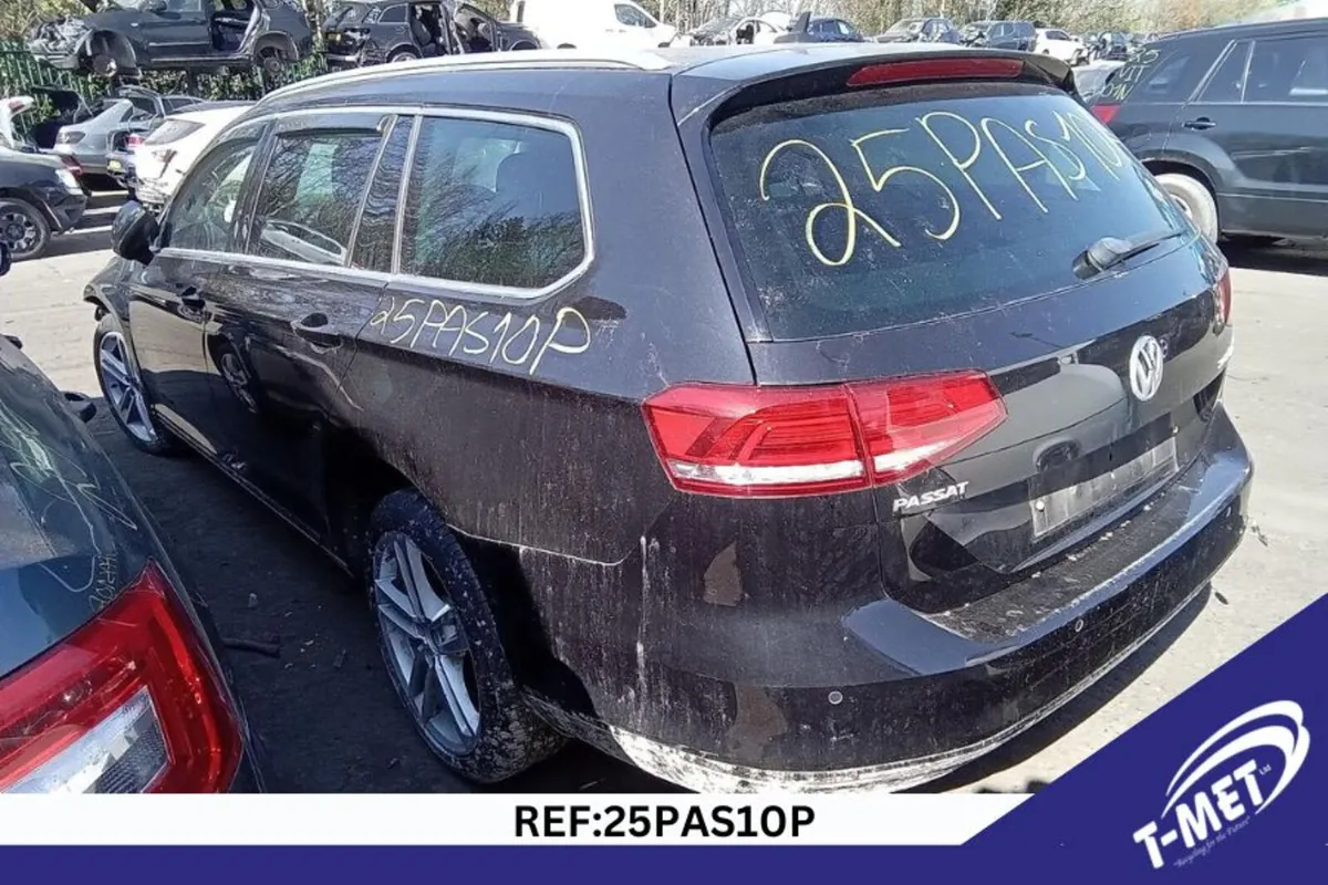 2016 VOLKSWAGEN PASSAT BREAKING FOR PARTS - Image 3