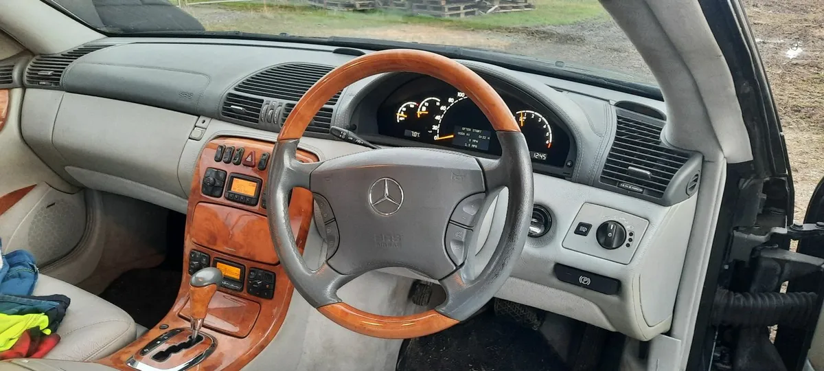 Mercedes-Benz CL-Class 2001 - Image 3
