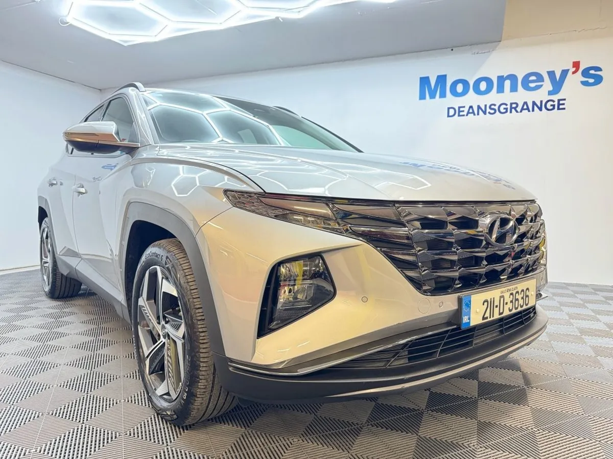 Hyundai Tucson 2WD Executive Plus HEV Auto  Car O - Image 4