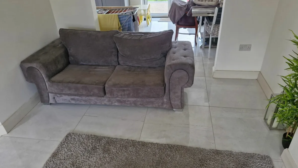 Sofa for living room - Image 1