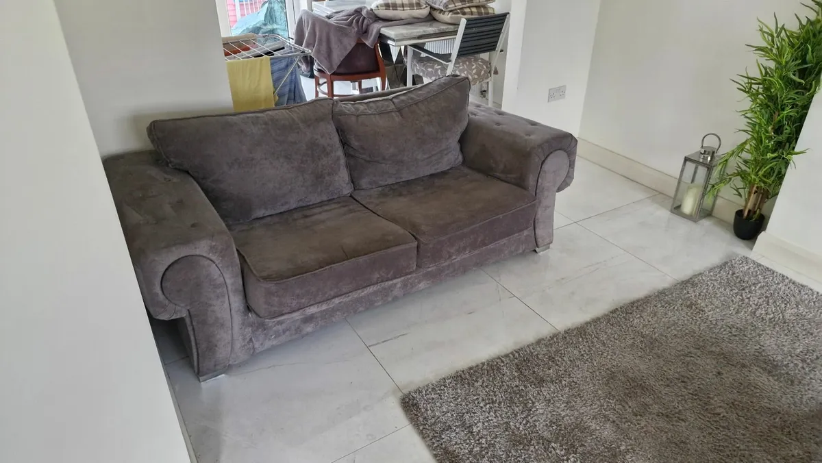 Sofa for living room - Image 2