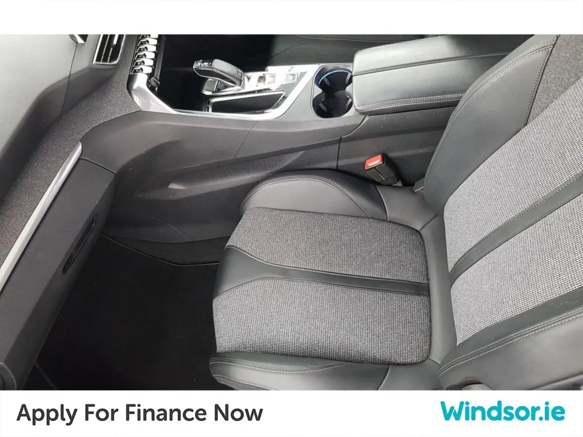Peugeot 5008 1.2 Puretech 130bhp Auto Allure - Image 4