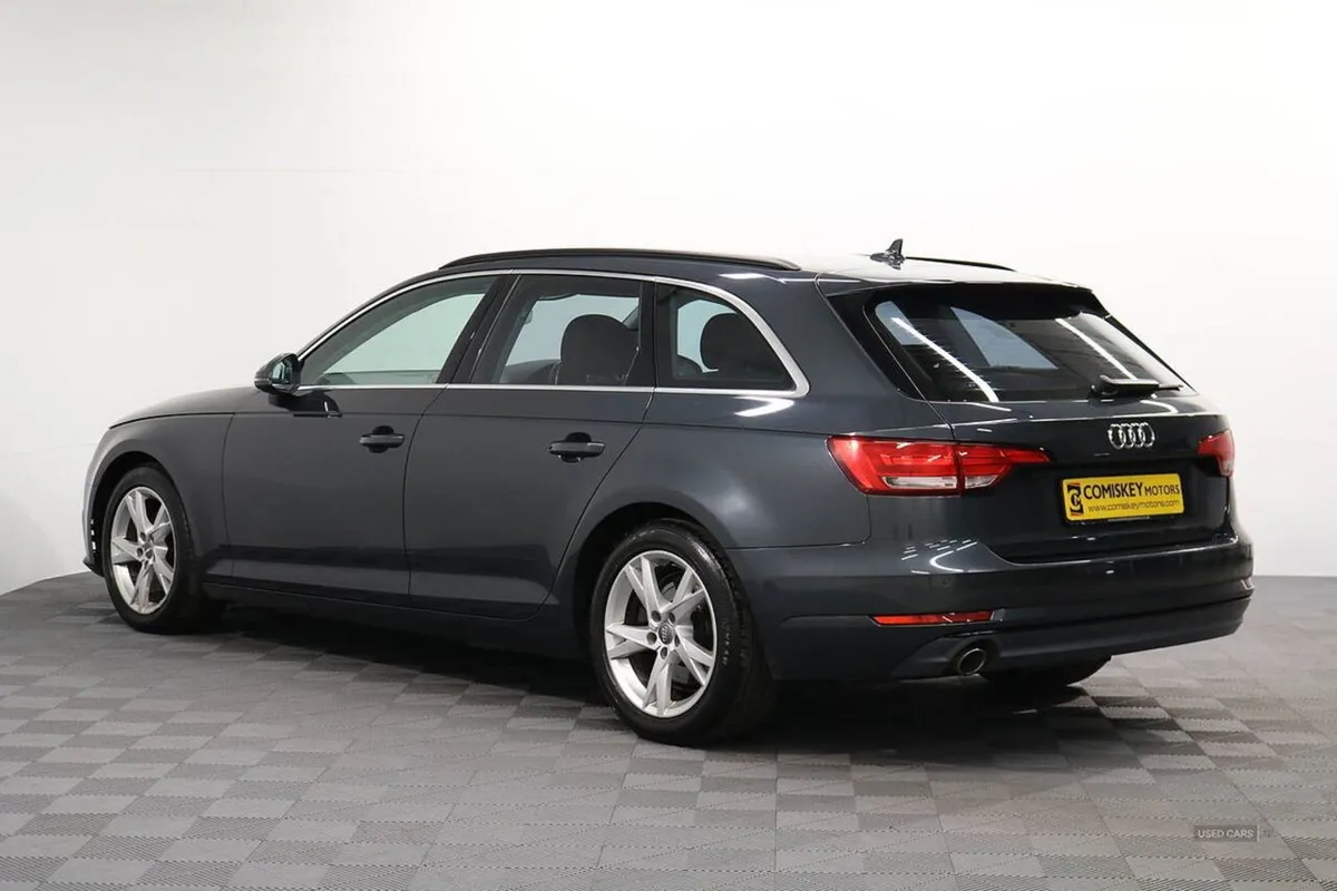 Audi A4 Avant TDI Ultra Sport - Image 3