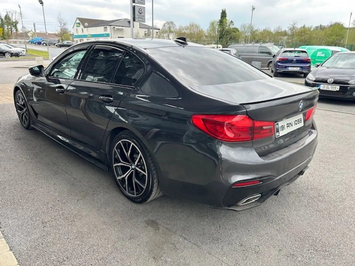 BMW 5 Series 520D M Sport Auto Leather Mint Black - Image 2
