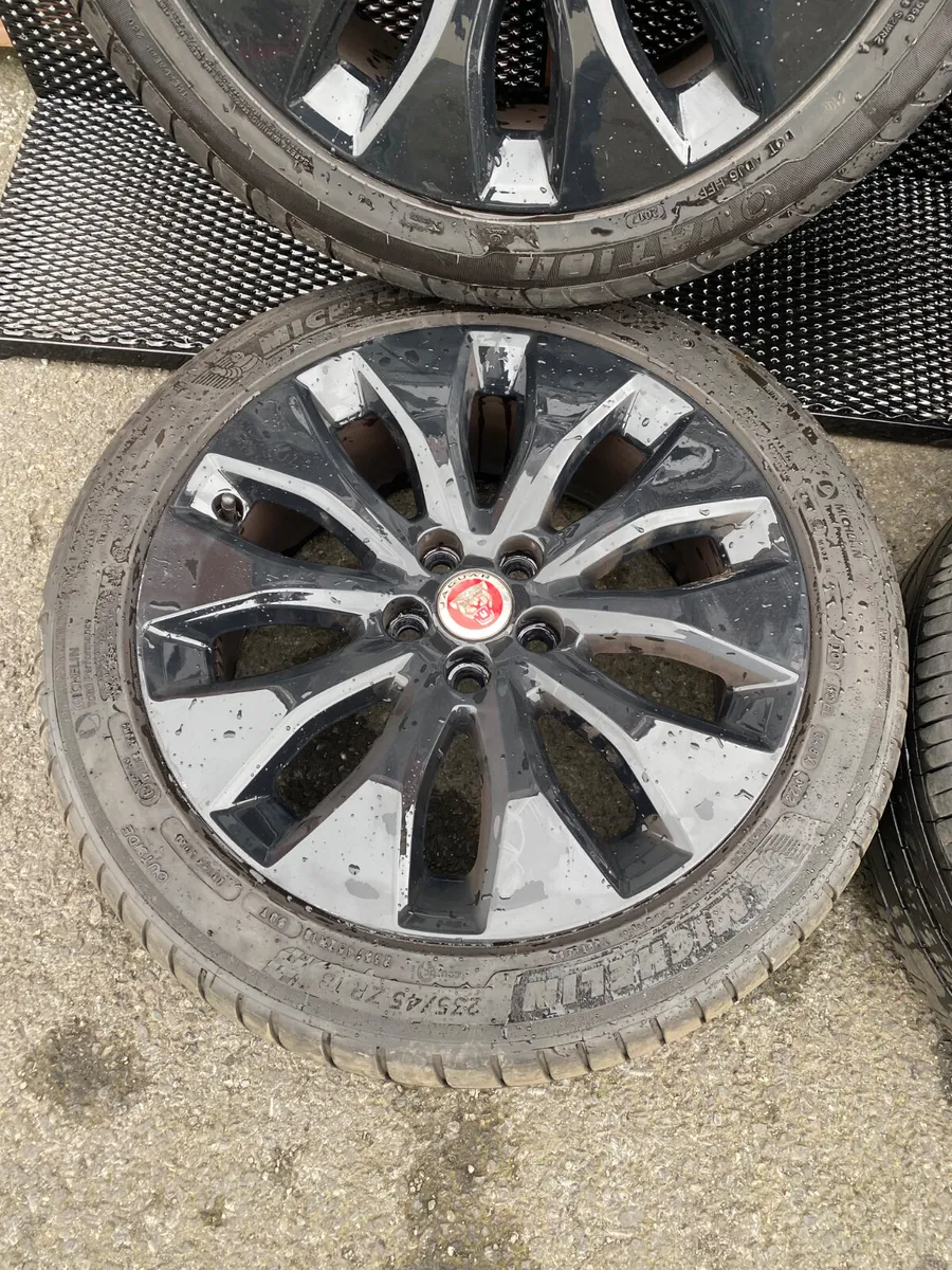 JAG ALLOY WHEELS ref 25-037 - Image 3