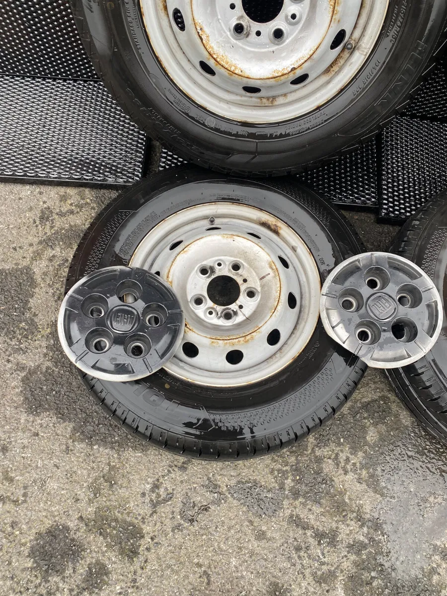 FIAT DUCATO STEEL WHEELS REF 25-039 - Image 2