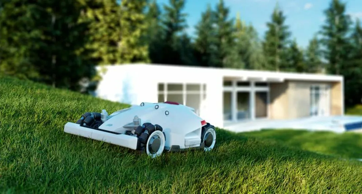 The LUBA AWD RANGE by Mammotion  •	LUBA AWD 5000 • - Image 2