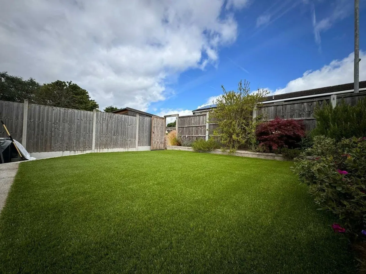 New 40mm Artificial Grass Free Delivery - Image 3