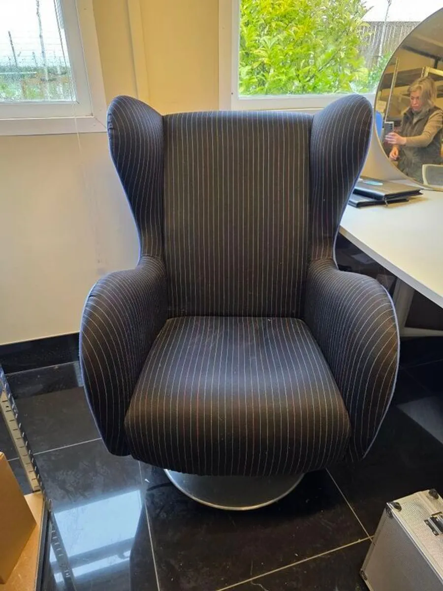 Designer chairs - Image 1