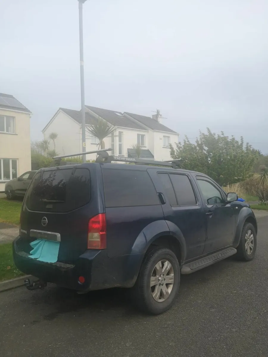 07 Nissan Pathfinder For Parts or Repair - Image 2